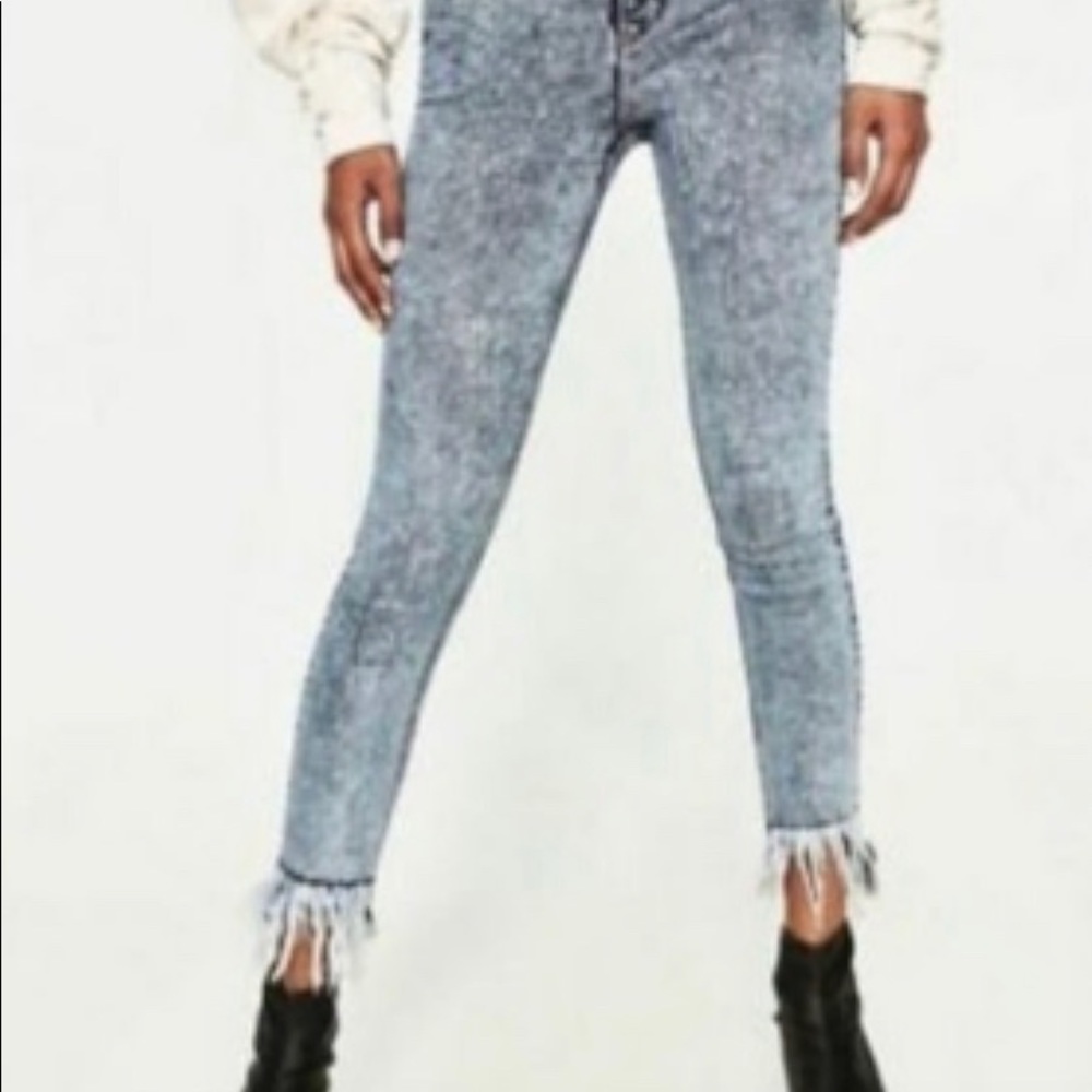 Zara Traf Acid Wash Fringe Jeans